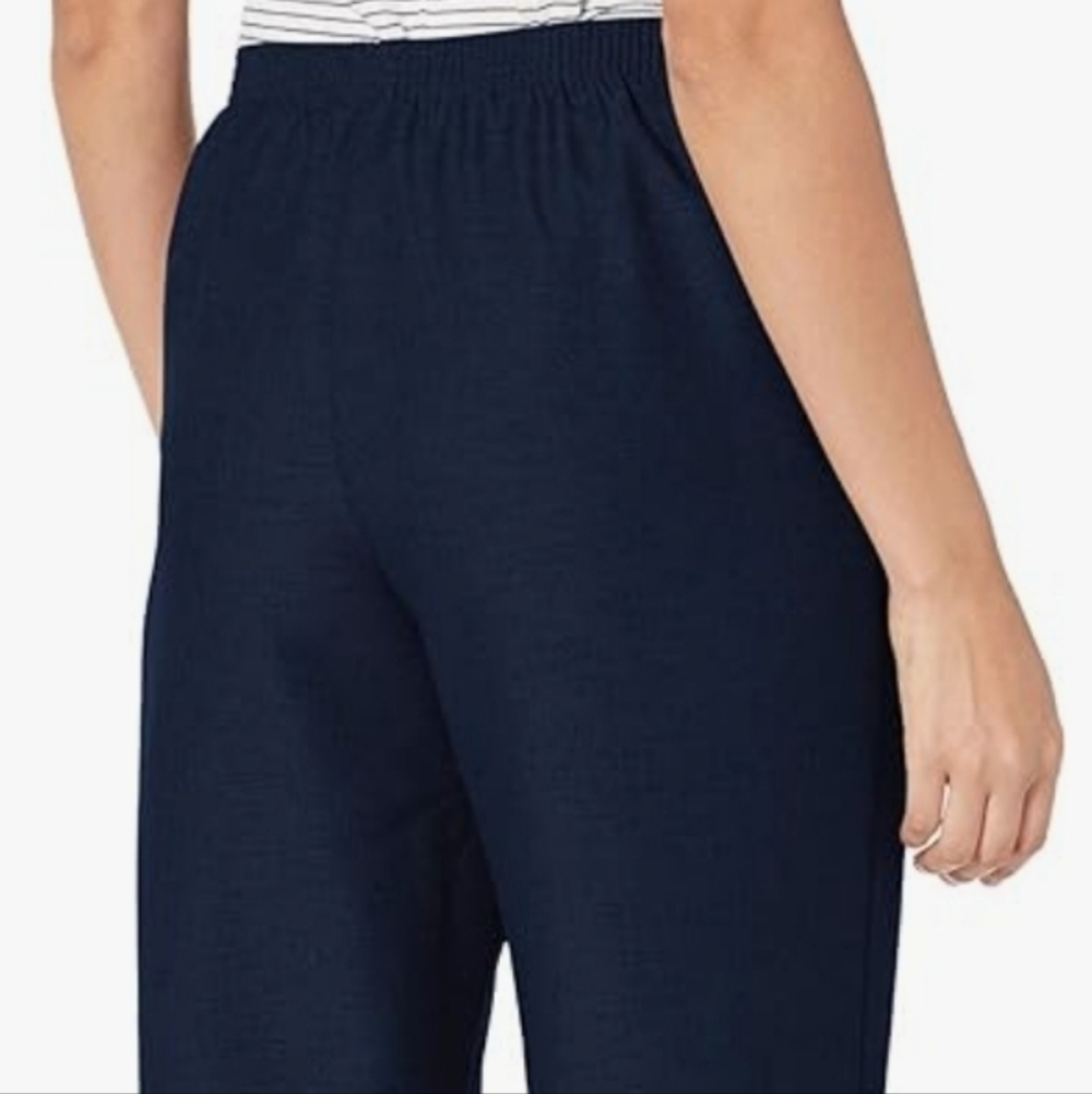 Alfred Dunner All Around Elastic Waist Polyester Pants NWT Size 12 - Picture 3 of 8
